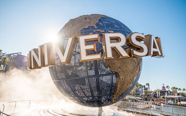Universal Resorts globe statue