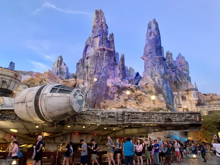 Star War's Galaxy's Edge at Disney